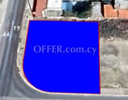 For Sale, Corner Residential Plot in Lakatamia