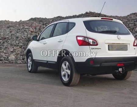 2013 Nissan Qashqai 1.6L Petrol Automatic SUV