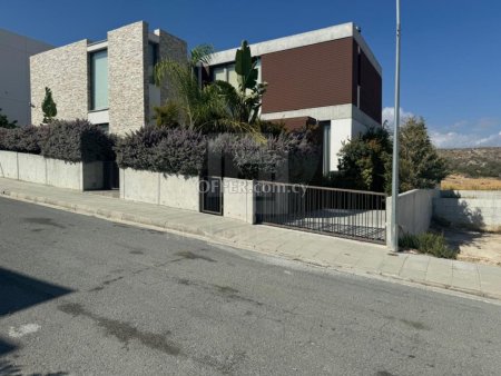 Modern Luxurious four bedroom Villa in Erimi area of Limassol