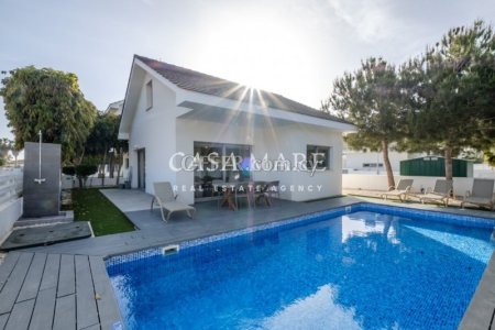 2 Bedroom house in Pervolia, Larnaca