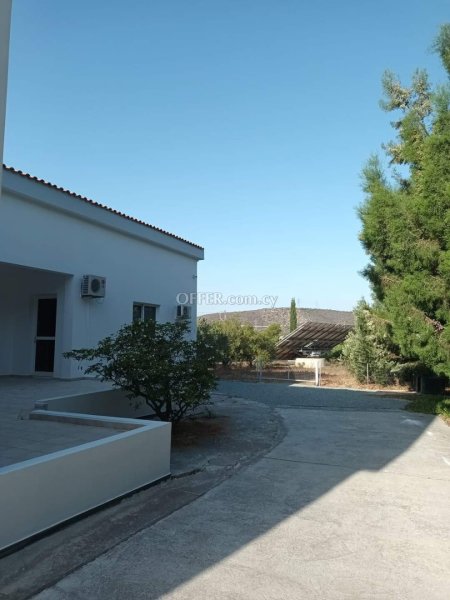 House (Detached) in Pentakomo, Limassol for Sale