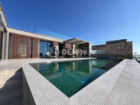 Villa For Rent in Peyia - Sea Caves, Paphos - DP4468