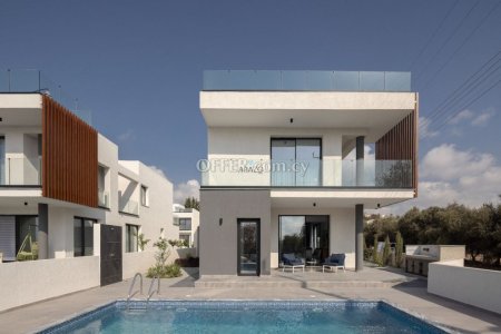 4 Bed Detached Villa for Sale in Chloraka, Paphos