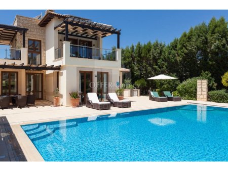 4 Bedroom Villa for Sale in Aphrodite Hills Paphos