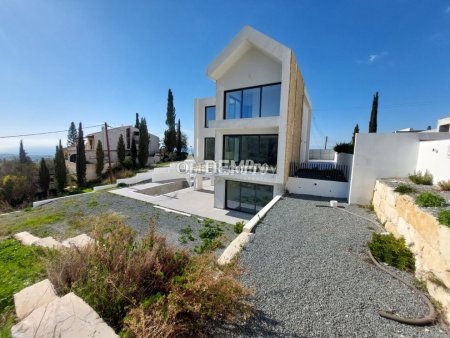 Villa For Sale in Tala, Paphos - DP4477