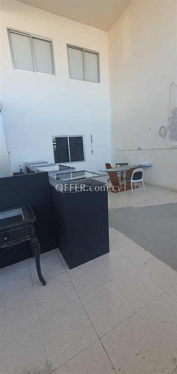 Versatile Showroom Of 470 Sq.m.  In Palouriotissa, Nicosia