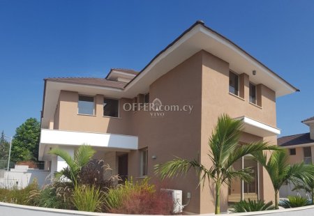 NEW 4BEDROOM VILLA WITH SWIMMING POOL CLOSE TO PARKLANE HOTEL IN LIMASSOL