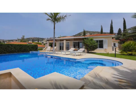 4 Bedroom Bungalow for Sale in Tala Paphos