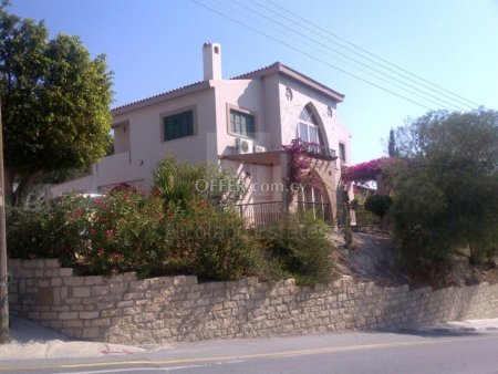 Four bedroom detached house in Agios Tychonas area Limassol