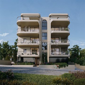 Modern 2 Bedroom Penthouse With Roof Garden  In A Prime Location In En