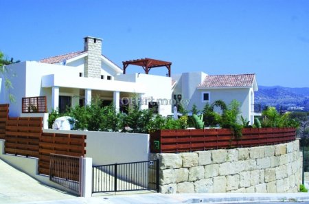 2 Bedroom Villa - Monagrouli