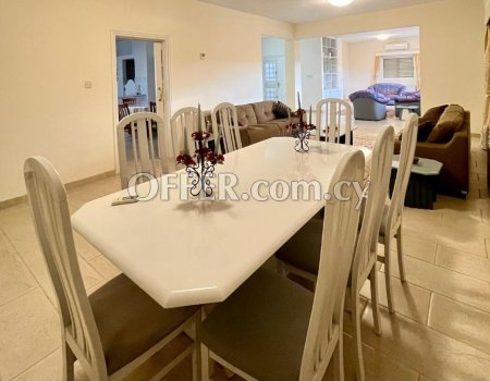 Huge 3 bedrooms upper house in very good location for rent in Makedonitissa area.