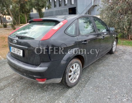 2007 Ford Focus 1.6L Petrol Manual Hatchback (photo 1)