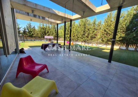 Luxury 4-Bedroom detached house with Pool in Dali