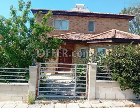 For Sale, Three-Bedroom Detached House in Kallithea