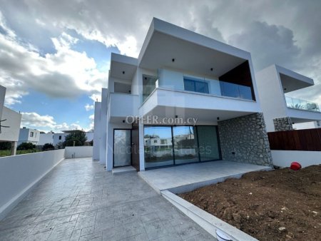 4 Bedroom New Villa for Sale in Geroskipou Paphos