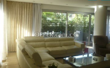 4 Bedroom Apartment In Agios Antonios, Nicosia