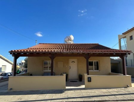 Bungalow with 2 Bedrooms in Paralimni