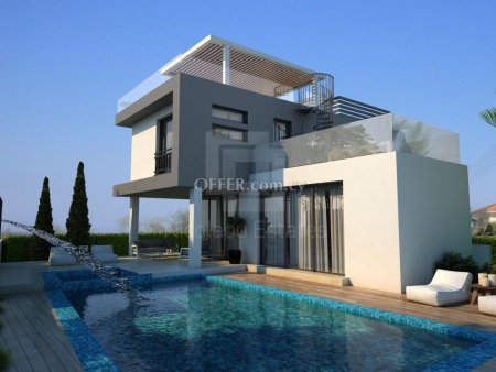 Wonderful Four Bedroom Villa with Private Swimming Pool and Roof Garden for Sale in Kapparis Ammochostos