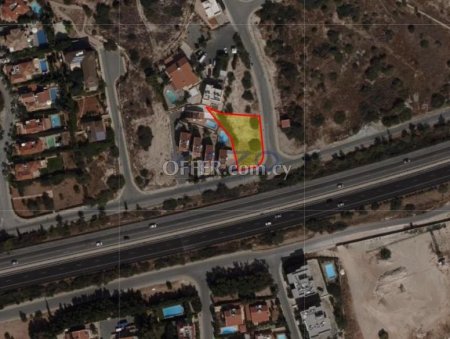 Corner Residential Building Plot in Agios Tychonas