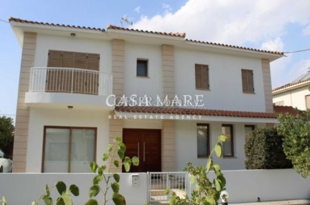 6 bedrooms House in Strovolos