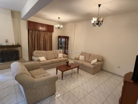 3 Bed Semi-Detached Bungalow for rent in Kato Polemidia, Limassol