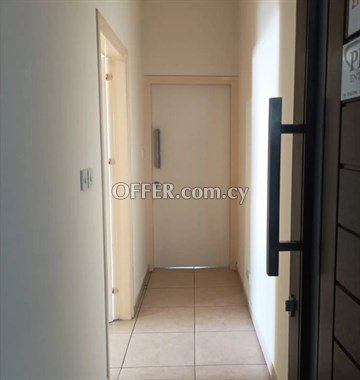 Spacious 4 Bedroom Apartment  / Rent In Prime Location In Strovolos, N