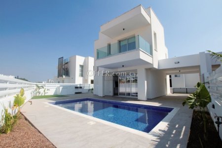 Modern 4 Bedroom Detached House with Roof Garden in Protaras