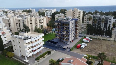 Luxury Apartment Walking Distance to the Beach in Germasoyeia