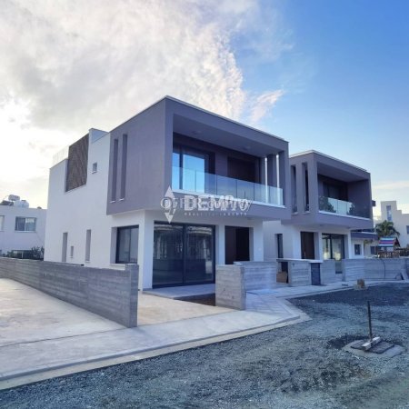 Villa For Sale in Mesogi, Paphos - DP4544