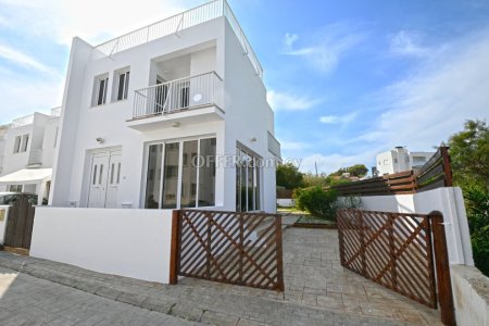 3 Bed Semi-Detached Villa for Rent in Kapparis, Ammochostos