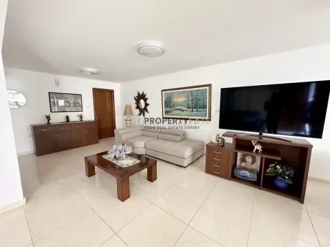 2 Bedroom Semi-Basement House for Rent Kato Polemidia - Main Photo