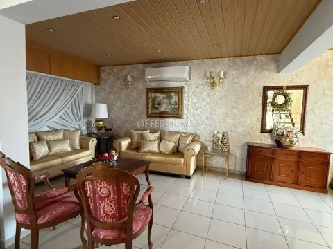 4 Bed House for rent in Omonoia, Limassol - Main Photo